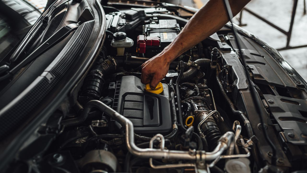 Driver Enginetype How to Pick the Best Engine Type for Your Car Needs | Colony One Auto ...